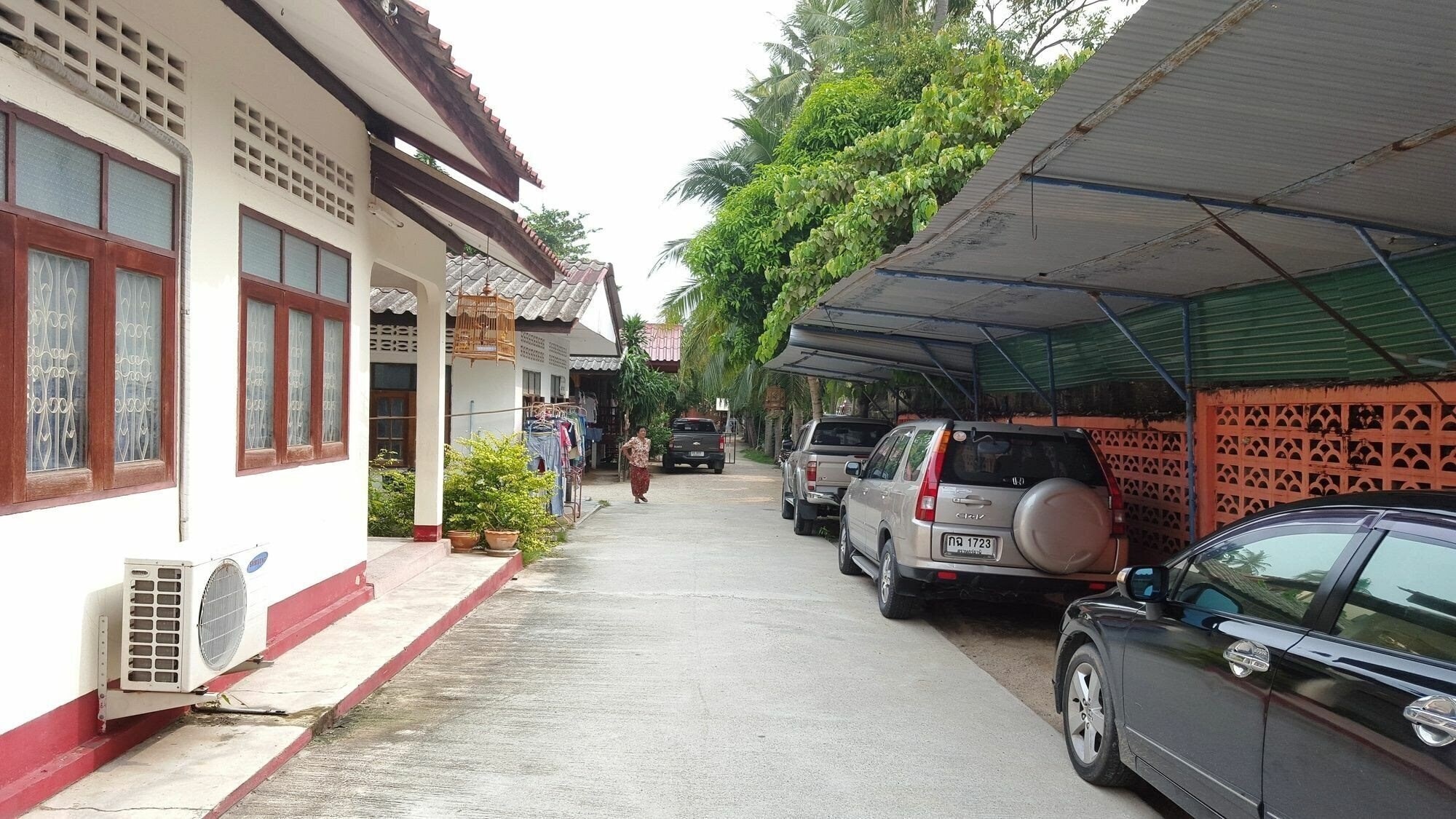 Best Beach Bungalows 2* суреті